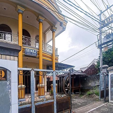Reddoorz At Senaz Guesthouse Mataram Exterior photo
